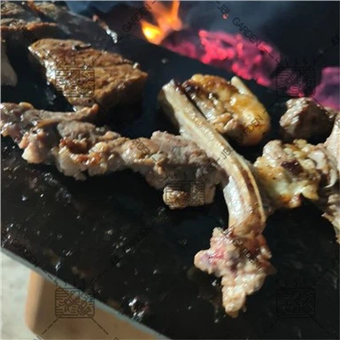Trebrennende grill