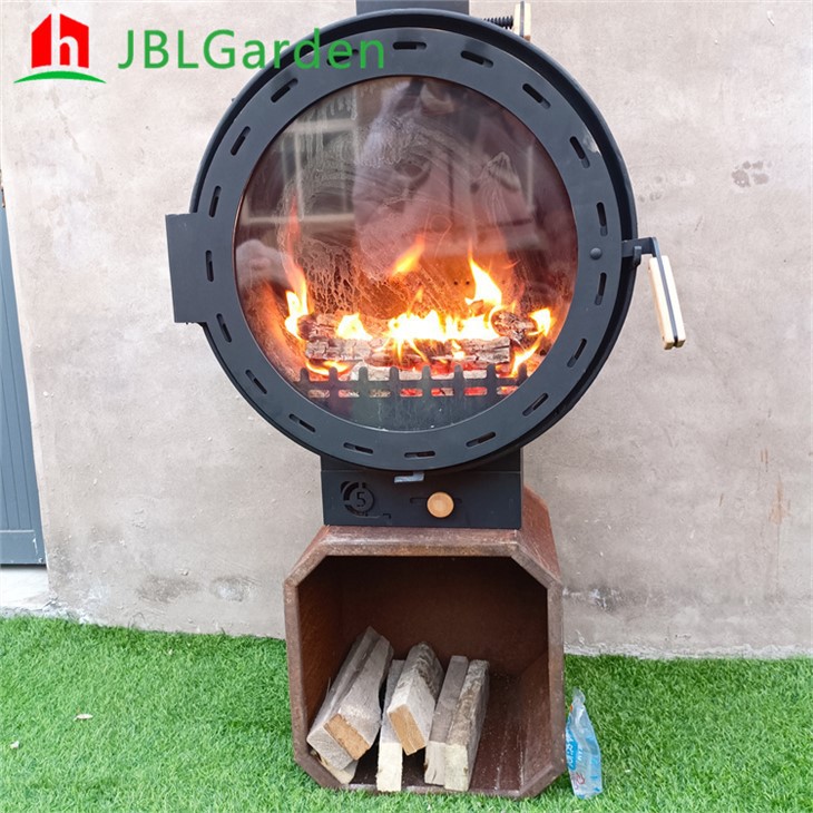 Peis hengende fra tak