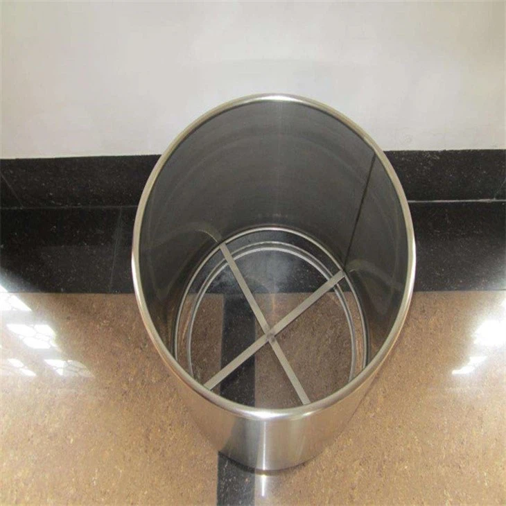 Customized Decorative Metal Planters