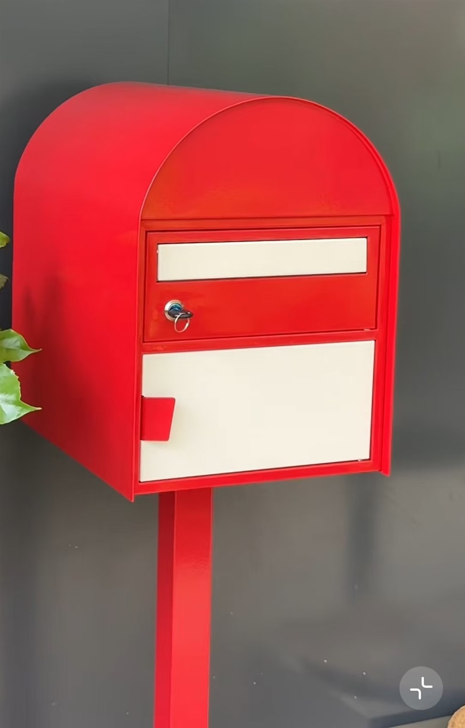 Dobbel-dekk postkasse