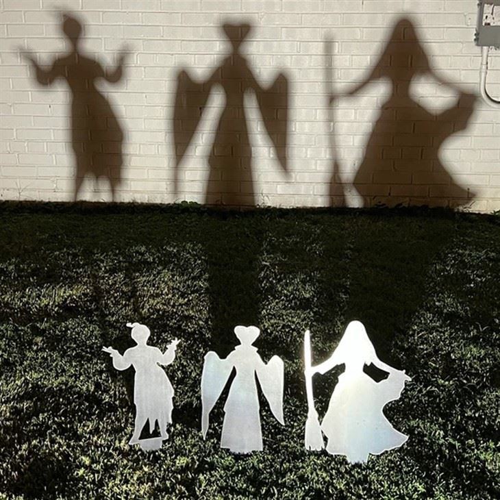 Halloween Witch Outdoor Projection Plugin