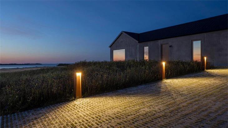Outdoor Rust Steel Bollard Light factory